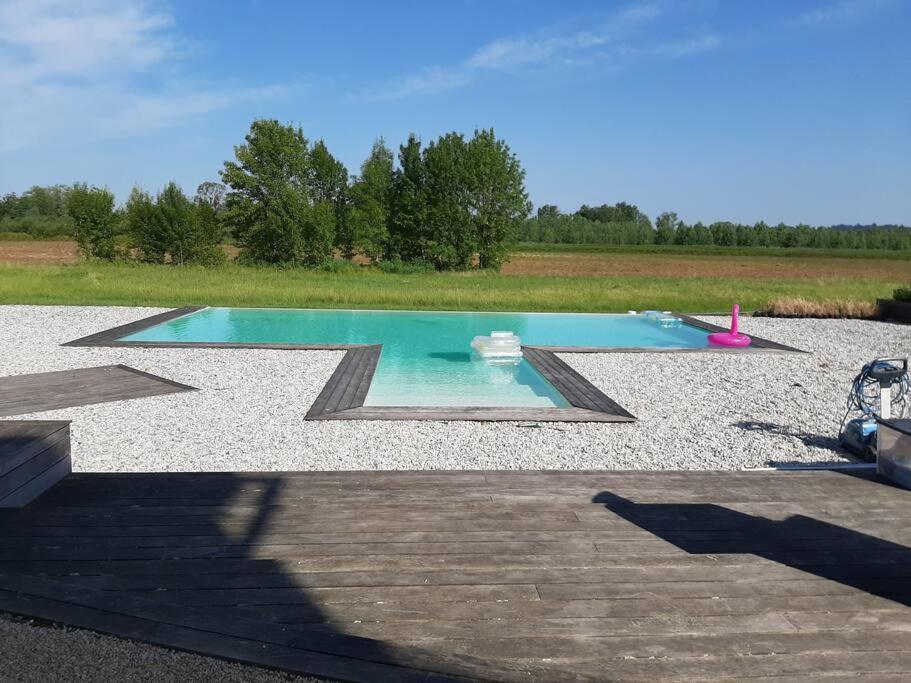 Grand Gite Avec Piscine Maison Port Valade Tabanac Exterior foto