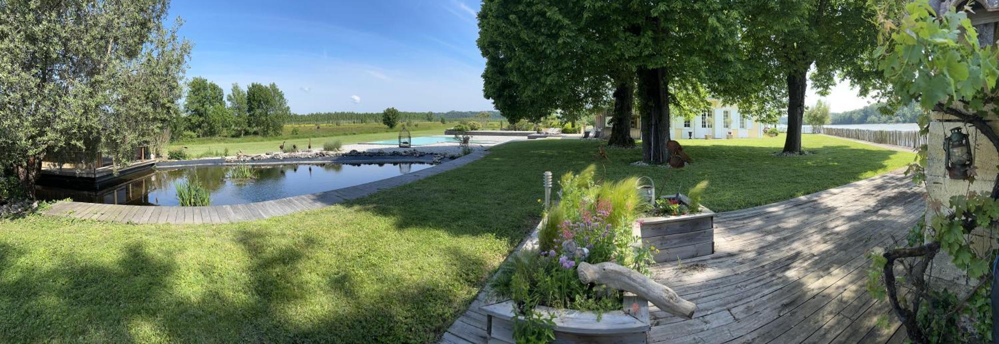 Grand Gite Avec Piscine Maison Port Valade Tabanac Exterior foto